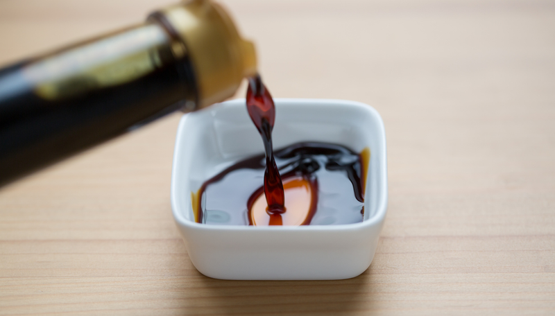 Illustration for article titled Which condiments need to be refrigerated?
